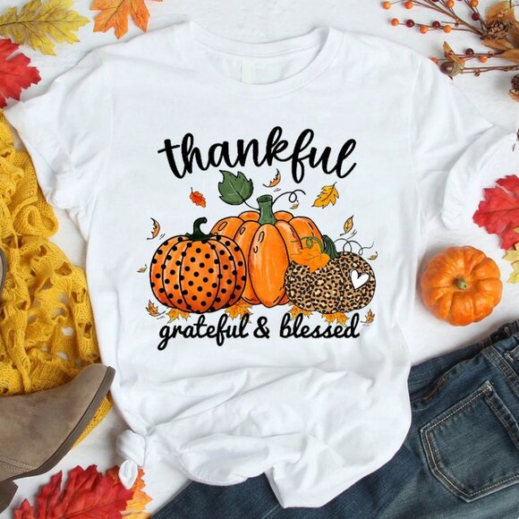 Gildan Other - Thankful And Grateful With Heart Christian T-Shirt